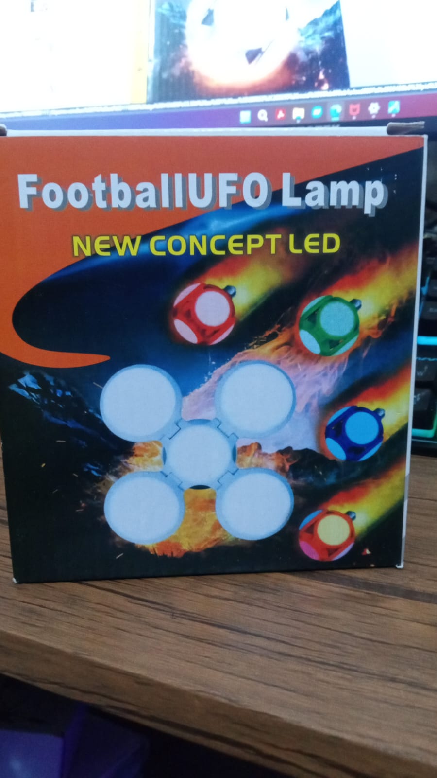 FOOTBALLUFO  LAMP