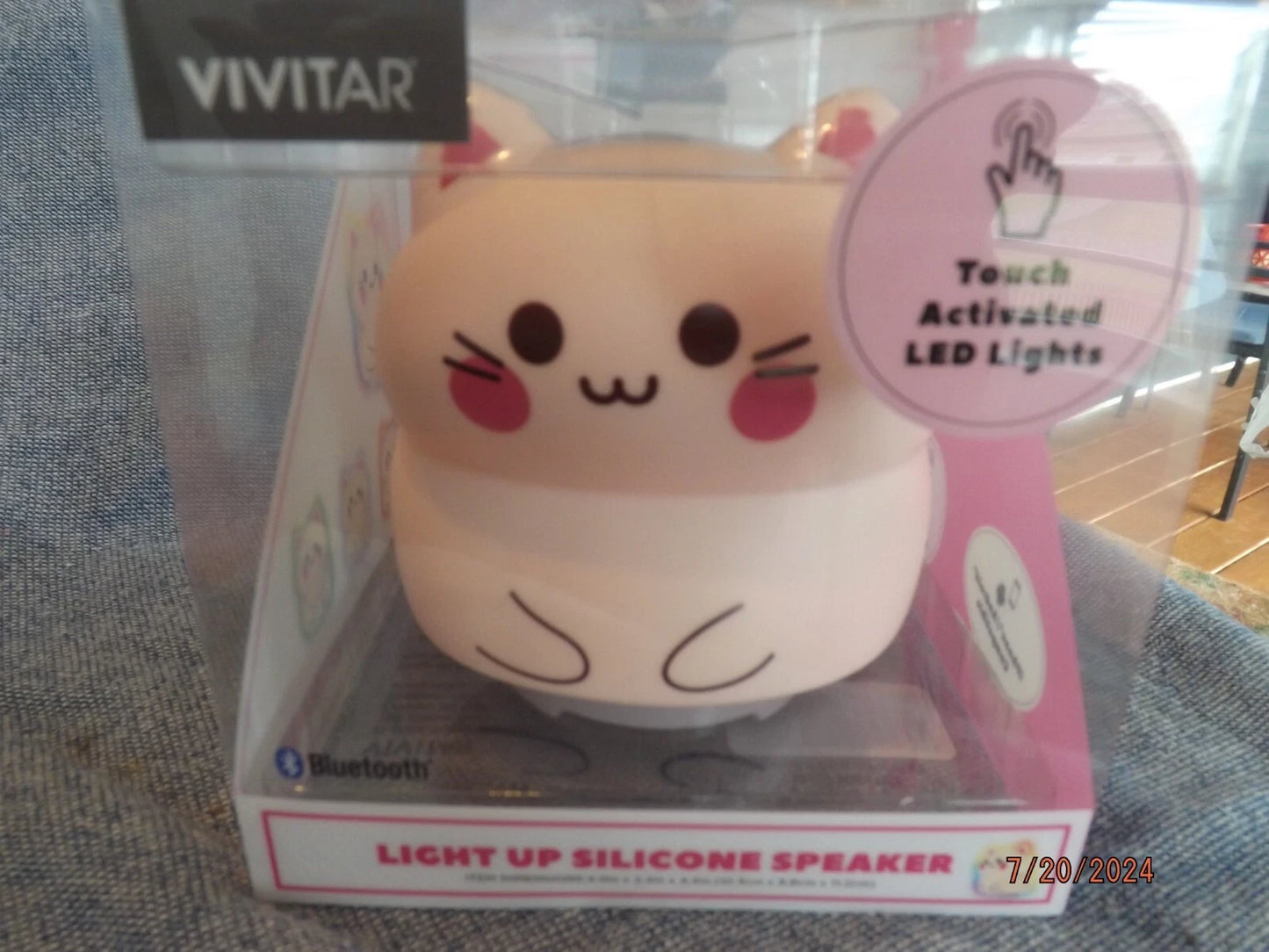 LIGHT UP SILOCONE SPEAKER  VARIEDAD DE DISEÑO